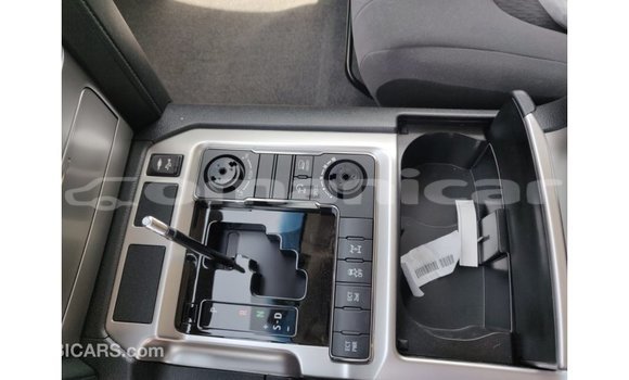 Buy Import Toyota Land Cruiser Other Car in Import - Dubai in Dhufar Buy Import Toyota Land Cruiser Other Car in Import - Dubai in Dhufar
