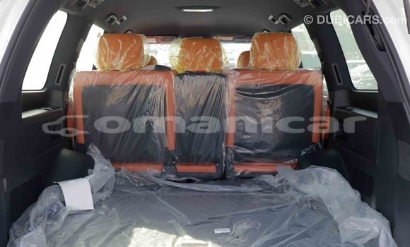 Buy Import Lexus LX White Car in Import - Dubai in Dhufar Buy Import Lexus LX White Car in Import - Dubai in Dhufar