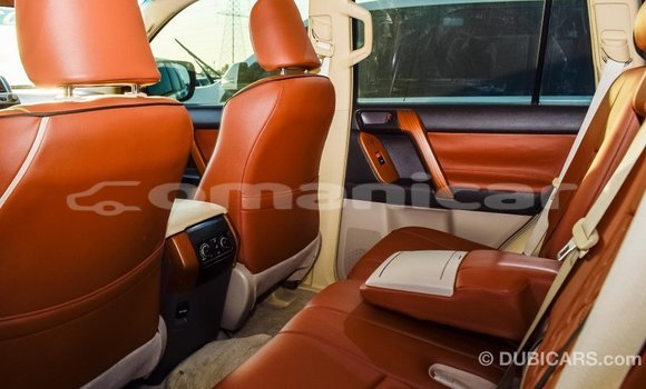 Buy Import Toyota Prado White Car in Import - Dubai in Dhufar Buy Import Toyota Prado White Car in Import - Dubai in Dhufar