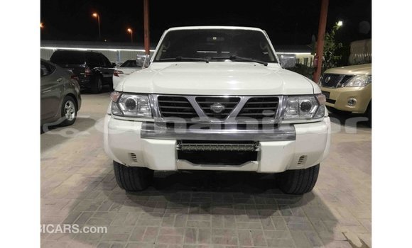 Buy Import Nissan Patrol White Car in Import - Dubai in Dhufar Buy Import Nissan Patrol White Car in Import - Dubai in Dhufar