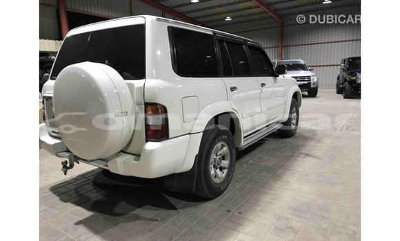 Buy Import Nissan Patrol White Car in Import - Dubai in Dhufar Buy Import Nissan Patrol White Car in Import - Dubai in Dhufar