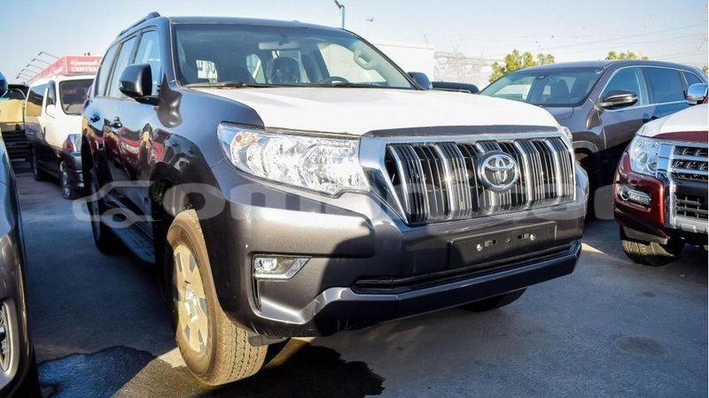 Big with watermark toyota prado dhufar import dubai 2054