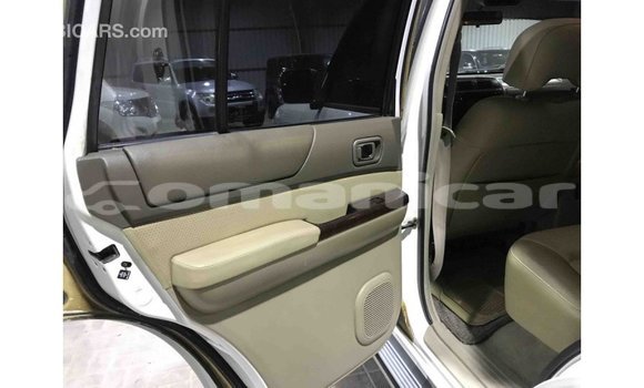 Buy Import Nissan Patrol White Car in Import - Dubai in Dhufar Buy Import Nissan Patrol White Car in Import - Dubai in Dhufar