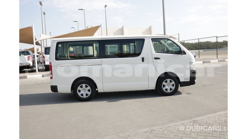 Big with watermark toyota hiace dhufar import dubai 2062