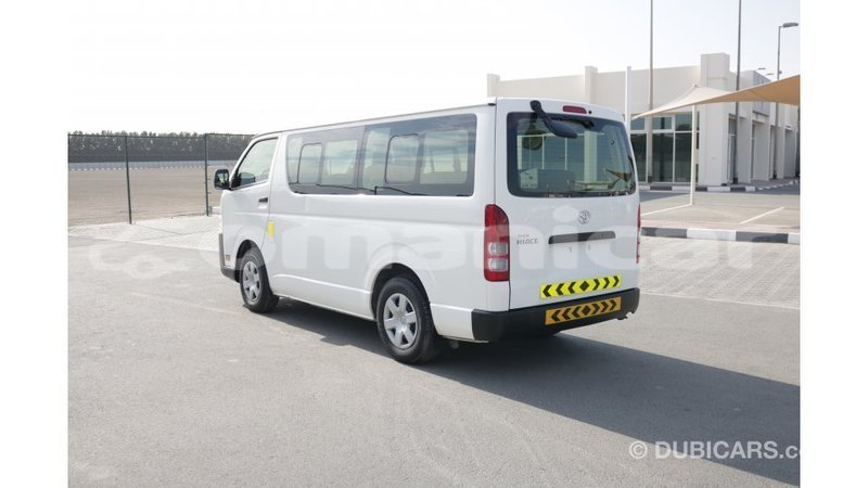 Big with watermark toyota hiace dhufar import dubai 2062