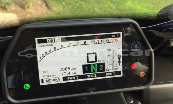 Buy Used Yamaha R1 Blue Bike in Muscat in Masqat Buy Used Yamaha R1 Blue Bike in Muscat in Masqat