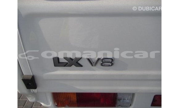 Buy Import Toyota Land Cruiser White Car in Import - Dubai in Dhufar Buy Import Toyota Land Cruiser White Car in Import - Dubai in Dhufar
