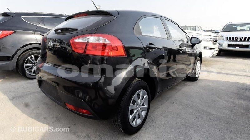 Big with watermark kia rio dhufar import dubai 2082