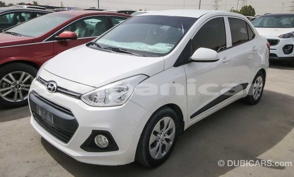 Buy Import Hyundai i10 White Car in Import - Dubai in Dhufar Buy Import Hyundai i10 White Car in Import - Dubai in Dhufar