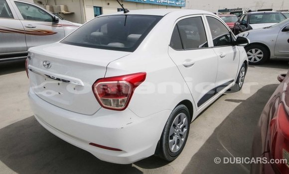 Buy Import Hyundai i10 White Car in Import - Dubai in Dhufar Buy Import Hyundai i10 White Car in Import - Dubai in Dhufar