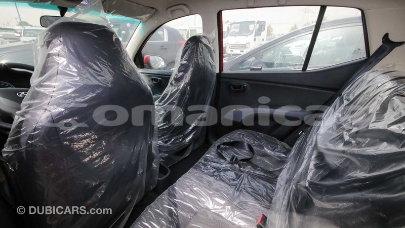 Big with watermark hyundai i10 dhufar import dubai 2088