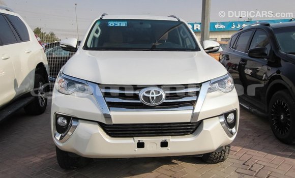 Buy Import Toyota Fortuner White Car in Import - Dubai in Dhufar Buy Import Toyota Fortuner White Car in Import - Dubai in Dhufar