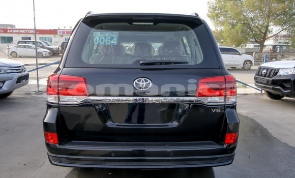 Buy Import Toyota Land Cruiser Black Car in Import - Dubai in Dhufar Buy Import Toyota Land Cruiser Black Car in Import - Dubai in Dhufar