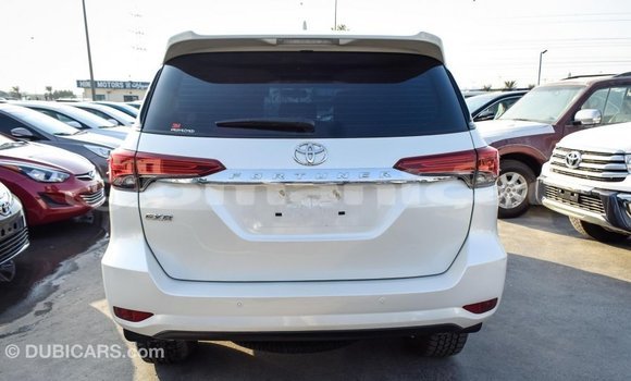 Buy Import Toyota Fortuner White Car in Import - Dubai in Dhufar Buy Import Toyota Fortuner White Car in Import - Dubai in Dhufar