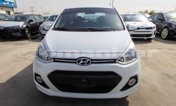 Buy Import Hyundai i10 White Car in Import - Dubai in Dhufar Buy Import Hyundai i10 White Car in Import - Dubai in Dhufar