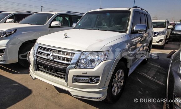 Buy Import Mitsubishi Pajero White Car in Import - Dubai in Dhufar Buy Import Mitsubishi Pajero White Car in Import - Dubai in Dhufar