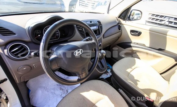 Buy Import Hyundai i10 White Car in Import - Dubai in Dhufar Buy Import Hyundai i10 White Car in Import - Dubai in Dhufar