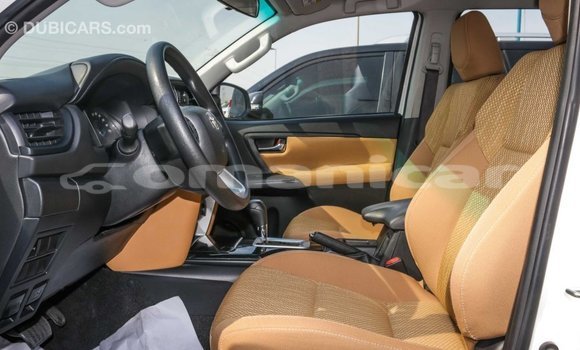 Buy Import Toyota Fortuner White Car in Import - Dubai in Dhufar Buy Import Toyota Fortuner White Car in Import - Dubai in Dhufar