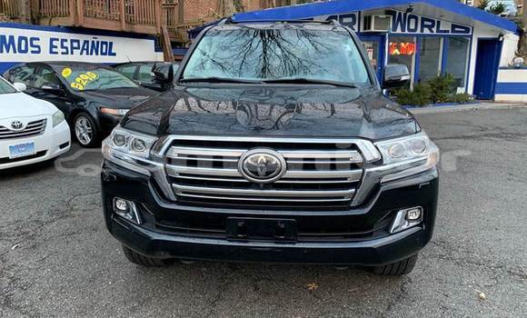 Buy Used Toyota Land Cruiser Black Car in Muscat in Masqat Buy Used Toyota Land Cruiser Black Car in Muscat in Masqat
