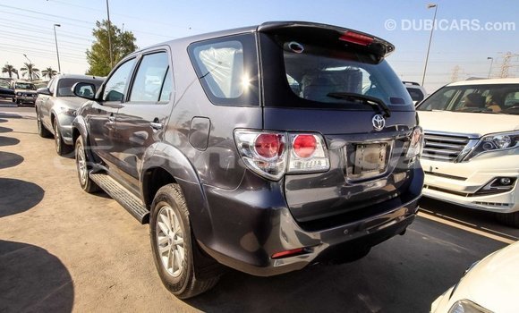 Buy Import Toyota Fortuner Other Car in Import - Dubai in Dhufar Buy Import Toyota Fortuner Other Car in Import - Dubai in Dhufar