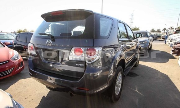 Buy Import Toyota Fortuner Other Car in Import - Dubai in Dhufar Buy Import Toyota Fortuner Other Car in Import - Dubai in Dhufar
