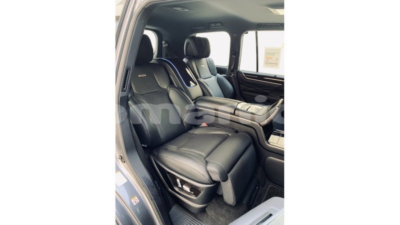 Big with watermark lexus lx dhufar import dubai 2117