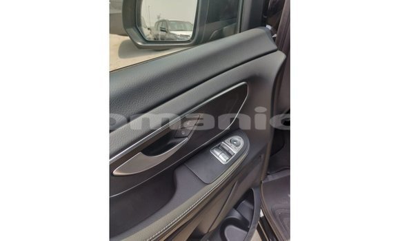 Buy Import Mercedes-Benz 250 Black Car in Import - Dubai in Dhufar Buy Import Mercedes-Benz 250 Black Car in Import - Dubai in Dhufar