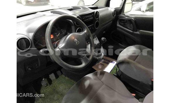 Buy Import Peugeot Partner White Car in Import - Dubai in Dhufar Buy Import Peugeot Partner White Car in Import - Dubai in Dhufar