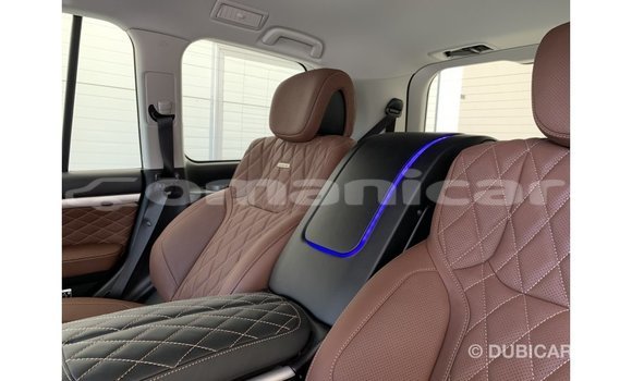 Buy Import Toyota Land Cruiser Black Car in Import - Dubai in Dhufar Buy Import Toyota Land Cruiser Black Car in Import - Dubai in Dhufar