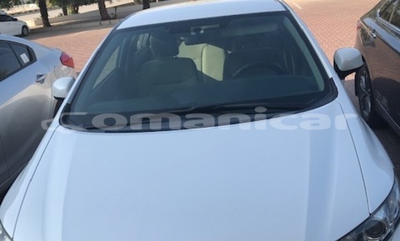 Buy Used Honda Civic White Car in Ruwi in Masqat