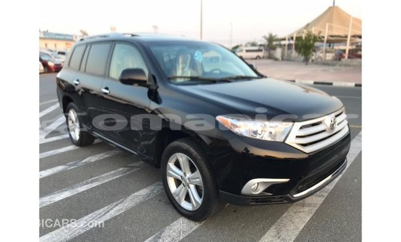 Buy Import Toyota Highlander Black Car in Import - Dubai in Dhufar Buy Import Toyota Highlander Black Car in Import - Dubai in Dhufar