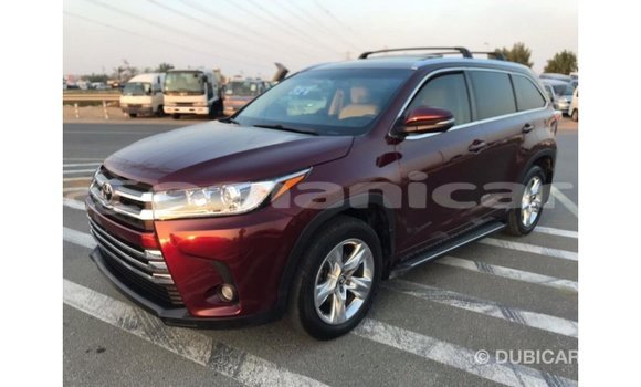Buy Import Toyota Highlander Other Car in Import - Dubai in Dhufar Buy Import Toyota Highlander Other Car in Import - Dubai in Dhufar