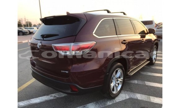 Buy Import Toyota Highlander Other Car in Import - Dubai in Dhufar Buy Import Toyota Highlander Other Car in Import - Dubai in Dhufar