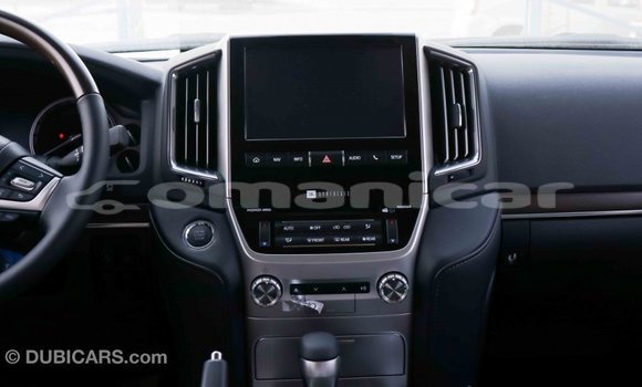 Buy Import Toyota Land Cruiser Black Car in Import - Dubai in Dhufar Buy Import Toyota Land Cruiser Black Car in Import - Dubai in Dhufar