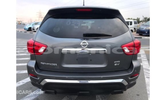 Buy Import Nissan Pathfinder Other Car in Import - Dubai in Dhufar Buy Import Nissan Pathfinder Other Car in Import - Dubai in Dhufar