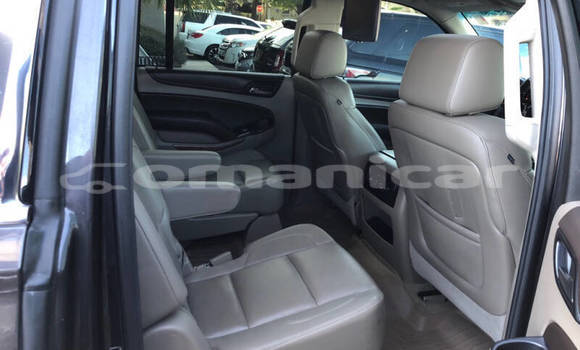 Buy Used Chevrolet Suburban Black Car in al–Buraymi in adh-Dhahirah Buy Used Chevrolet Suburban Black Car in al–Buraymi in adh-Dhahirah