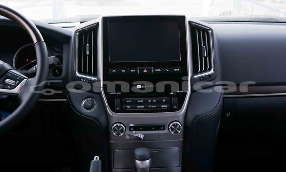 Buy Import Toyota Land Cruiser Black Car in Import - Dubai in Dhufar Buy Import Toyota Land Cruiser Black Car in Import - Dubai in Dhufar