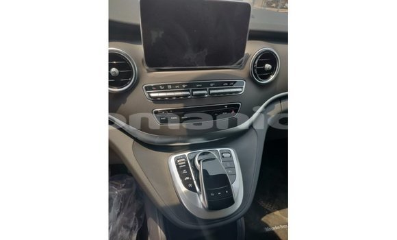 Buy Import Mercedes-Benz 250 Black Car in Import - Dubai in Dhufar Buy Import Mercedes-Benz 250 Black Car in Import - Dubai in Dhufar