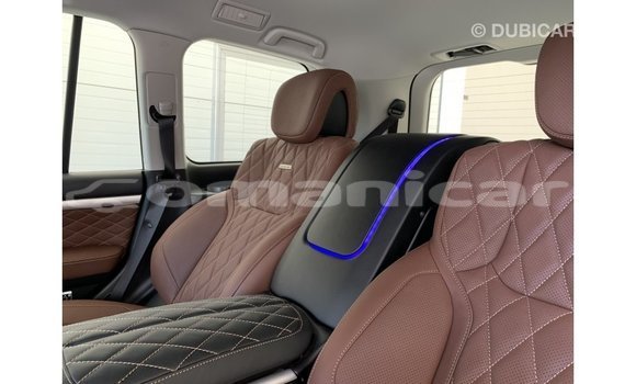 Buy Import Toyota Land Cruiser Black Car in Import - Dubai in Dhufar Buy Import Toyota Land Cruiser Black Car in Import - Dubai in Dhufar
