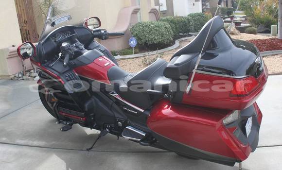Buy Used Honda GOLD WING Other Bike in al–Khaburah in al-Batinah Buy Used Honda GOLD WING Other Bike in al–Khaburah in al-Batinah