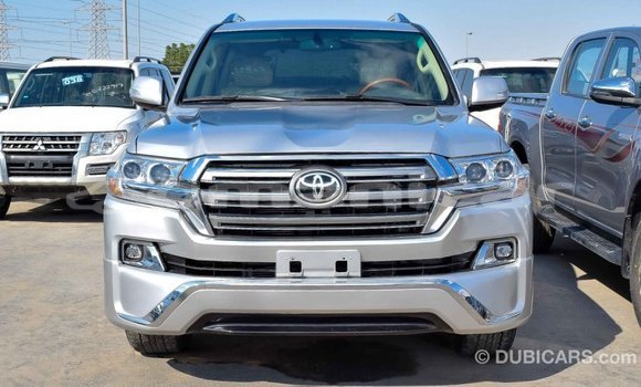 Buy Import Toyota Land Cruiser Other Car in Import - Dubai in Dhufar Buy Import Toyota Land Cruiser Other Car in Import - Dubai in Dhufar