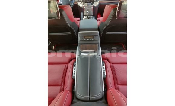 Buy Import Toyota Land Cruiser Black Car in Import - Dubai in Dhufar Buy Import Toyota Land Cruiser Black Car in Import - Dubai in Dhufar