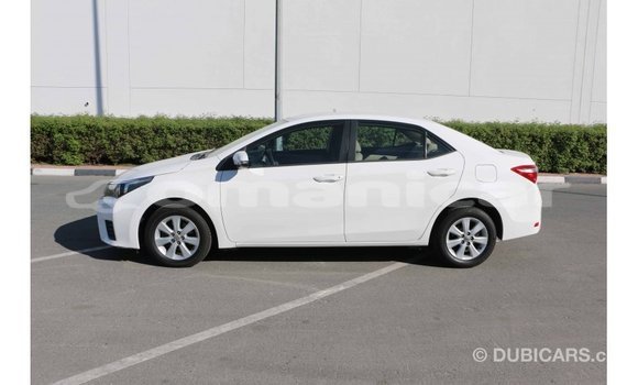 Buy Import Toyota Corolla White Car in Import - Dubai in Dhufar Buy Import Toyota Corolla White Car in Import - Dubai in Dhufar