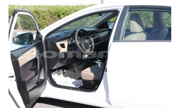 Buy Import Toyota Corolla White Car in Import - Dubai in Dhufar Buy Import Toyota Corolla White Car in Import - Dubai in Dhufar