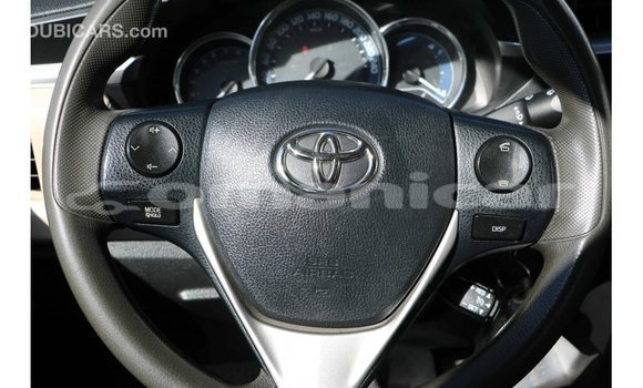 Buy Import Toyota Corolla White Car in Import - Dubai in Dhufar Buy Import Toyota Corolla White Car in Import - Dubai in Dhufar
