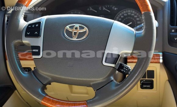 Buy Import Toyota Land Cruiser Other Car in Import - Dubai in Dhufar Buy Import Toyota Land Cruiser Other Car in Import - Dubai in Dhufar
