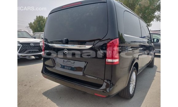 Buy Import Mercedes-Benz 250 Black Car in Import - Dubai in Dhufar Buy Import Mercedes-Benz 250 Black Car in Import - Dubai in Dhufar