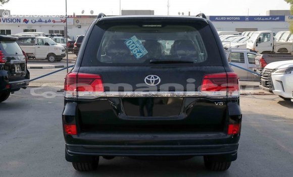 Buy Import Toyota Land Cruiser Black Car in Import - Dubai in Dhufar Buy Import Toyota Land Cruiser Black Car in Import - Dubai in Dhufar