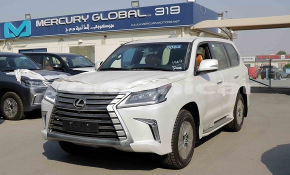 Buy Import Lexus LX White Car in Import - Dubai in Dhufar Buy Import Lexus LX White Car in Import - Dubai in Dhufar