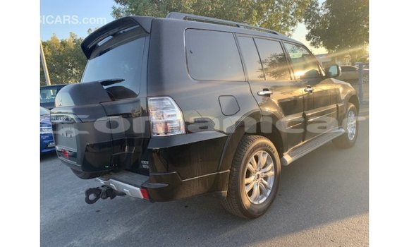 Buy Import Mitsubishi Pajero Black Car in Import - Dubai in Dhufar Buy Import Mitsubishi Pajero Black Car in Import - Dubai in Dhufar